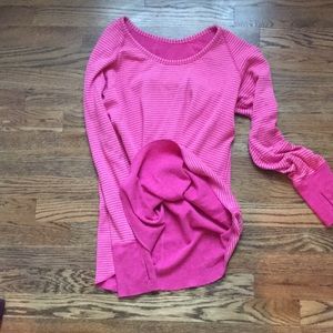 Reversible Lululemon pullover